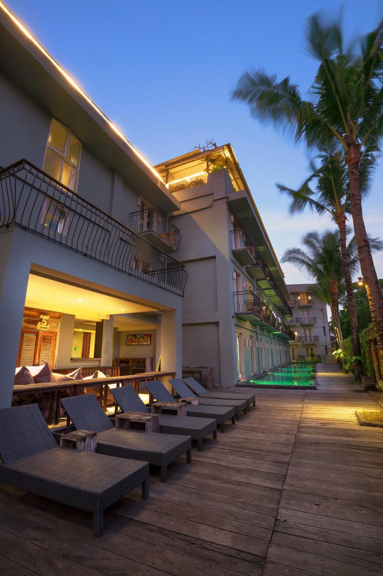 Frii Bali Echo Beach Canggu  Exterior photo