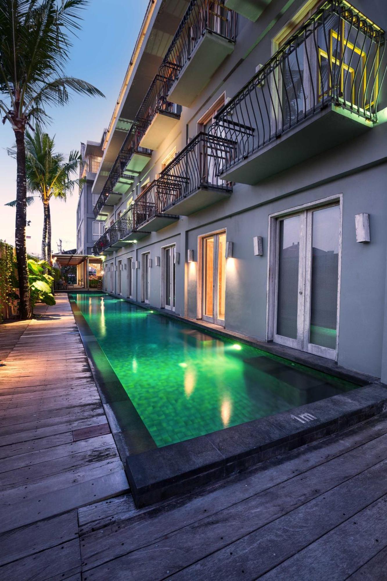Frii Bali Echo Beach Canggu  Exterior photo