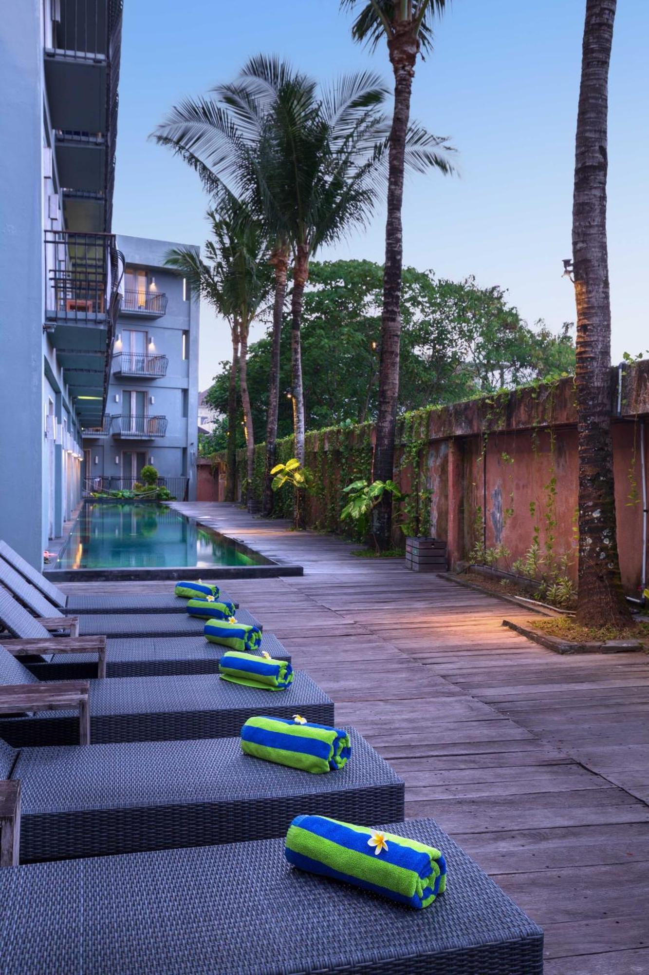 Frii Bali Echo Beach Canggu  Exterior photo